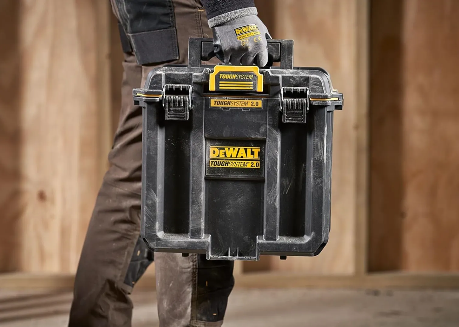 Skrzynia narzędziowa DeWalt TOUGHSYSTEM 2.0 DWST08035-1