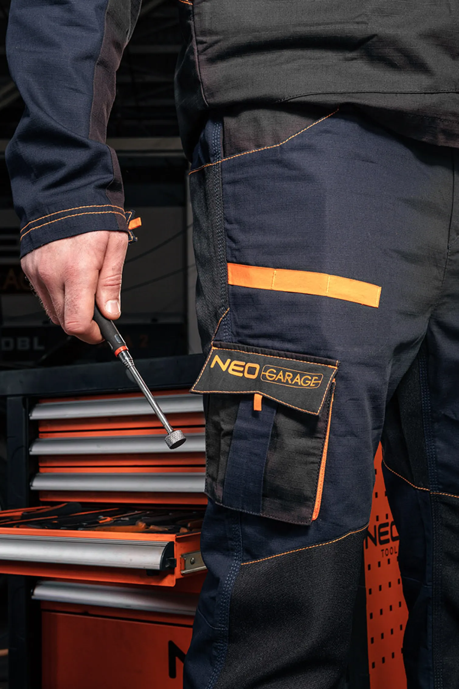 Spodnie robocze Neo Garage rozmiar M Neo 81-237-M