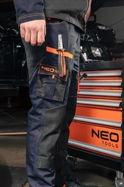 Spodnie robocze Neo Garage rozmiar M Neo 81-237-M