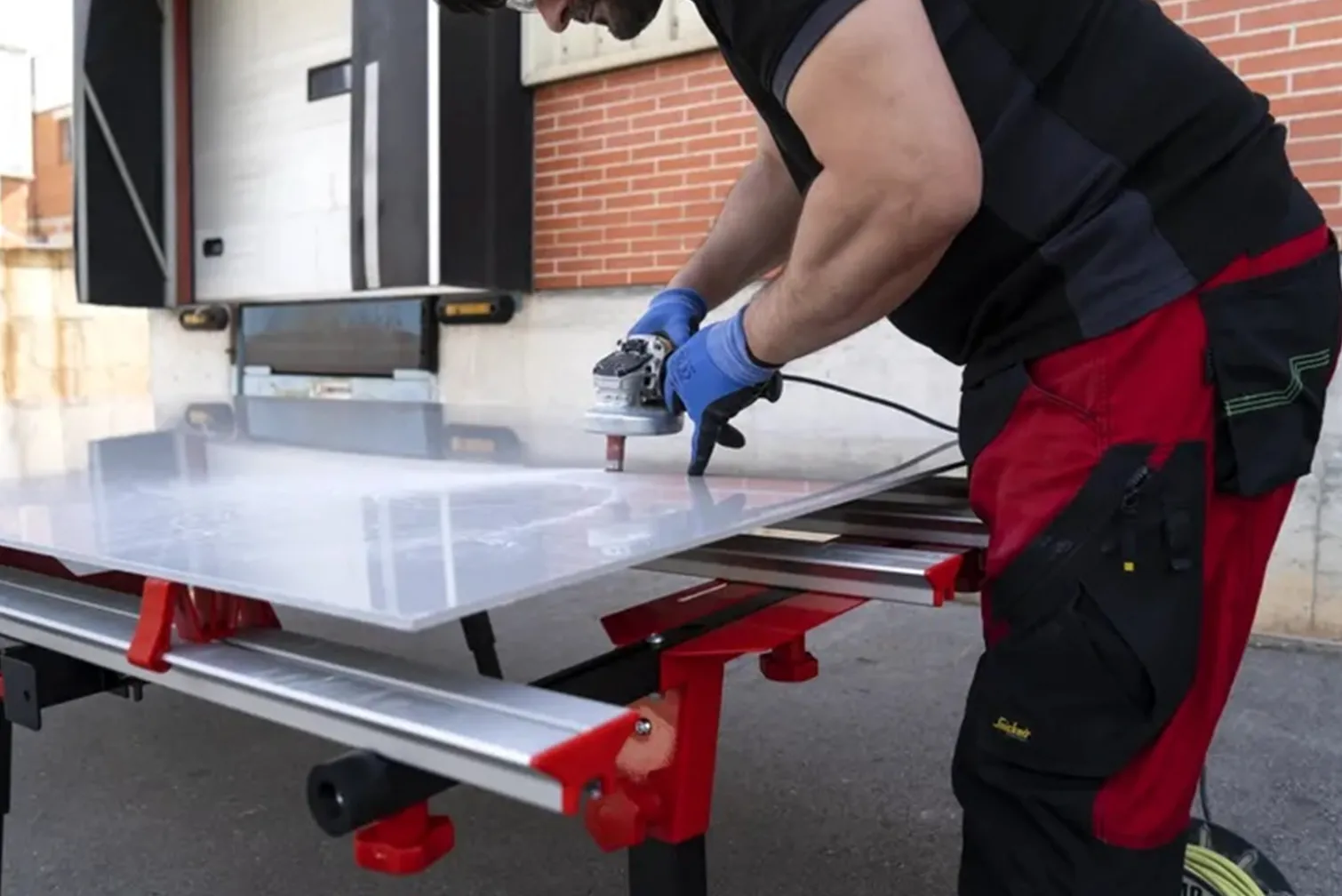 Stół do płyt wielkoformatowych Rubi SLAB VERSA-TILE