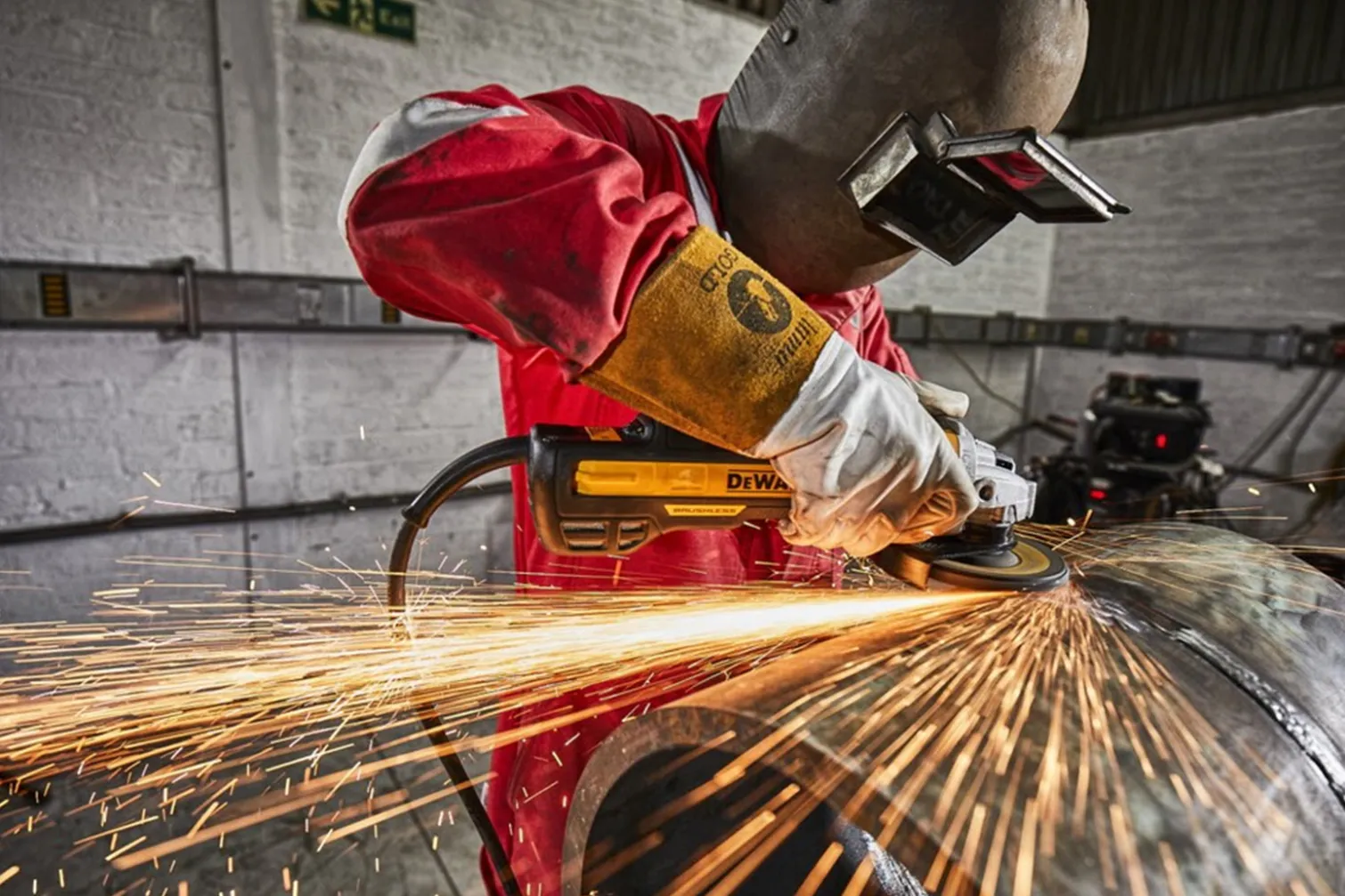 Szlifierka kątowa DeWalt DWE4357