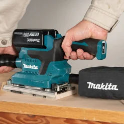 Szlifierka oscylacyjna Makita DBO382Z