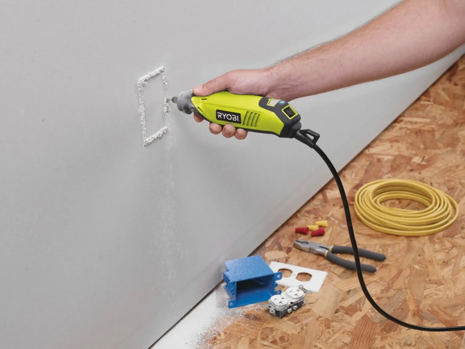 Szlifierka prosta z osprzętem Ryobi EHT150V