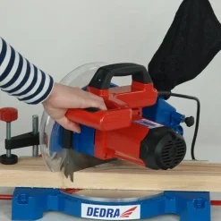 Ukośnica Dedra DED7739