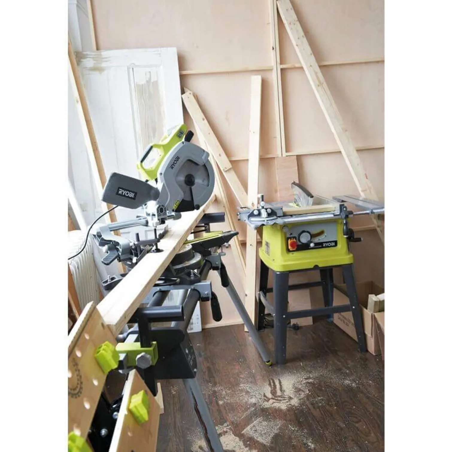 Ukośnica Ryobi EMS216L