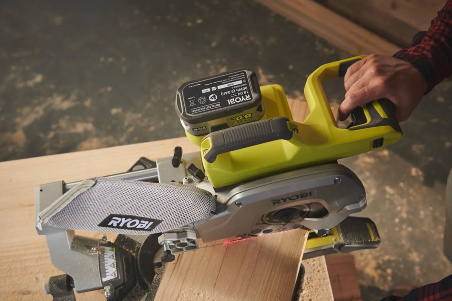 Ukośnica Ryobi ONE+ R18MS216-0