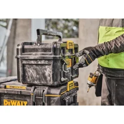 Walizka/ładowarka ToughSystem 2.0 DeWalt DWST83471