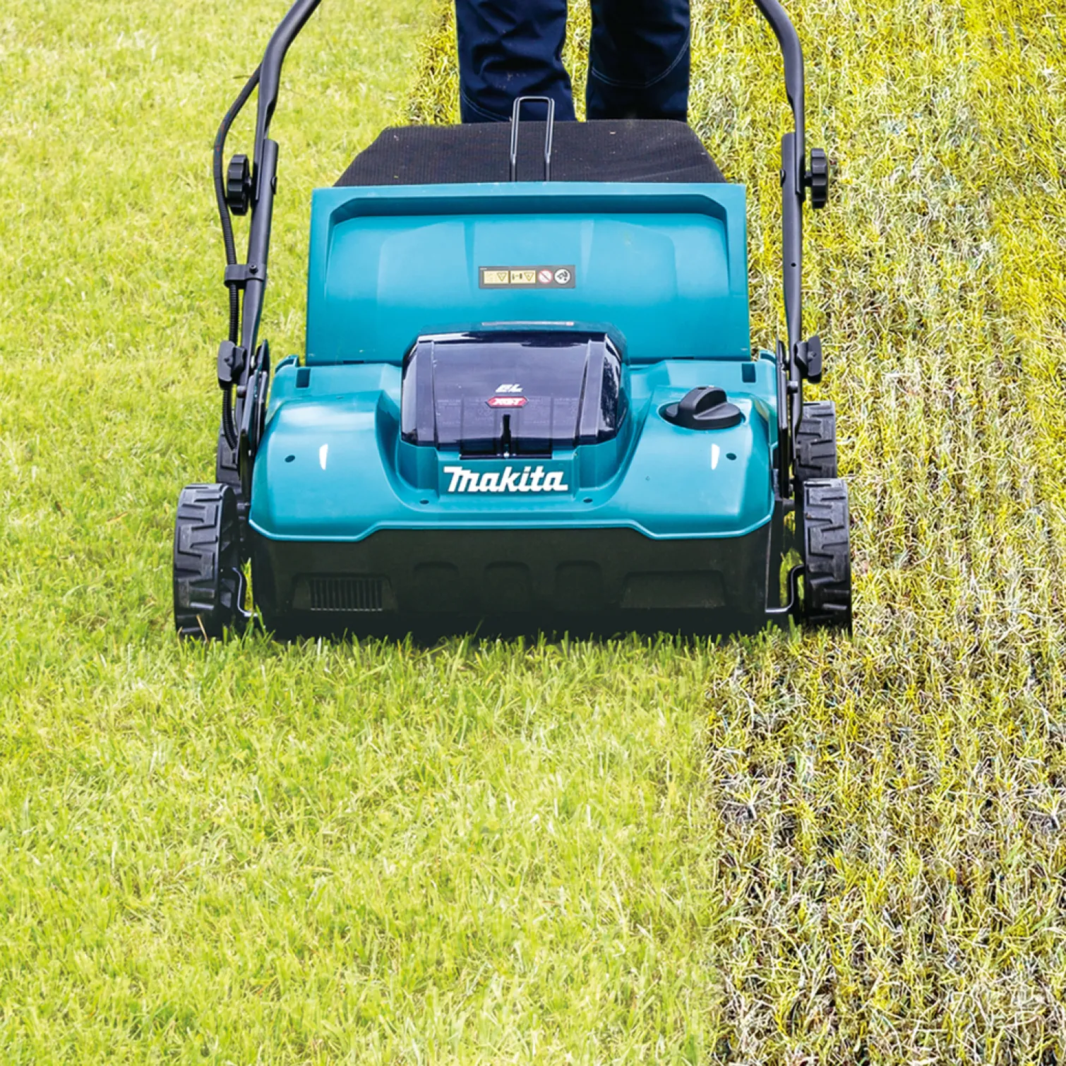 Wertykulator/aerator Makita XGT UV001GZ