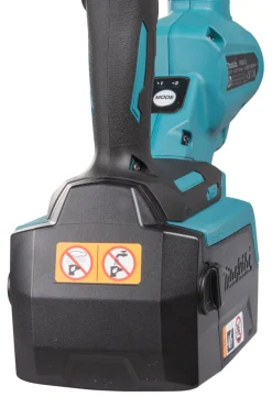 Wibrator do betonu Makita XGT VR001GZ