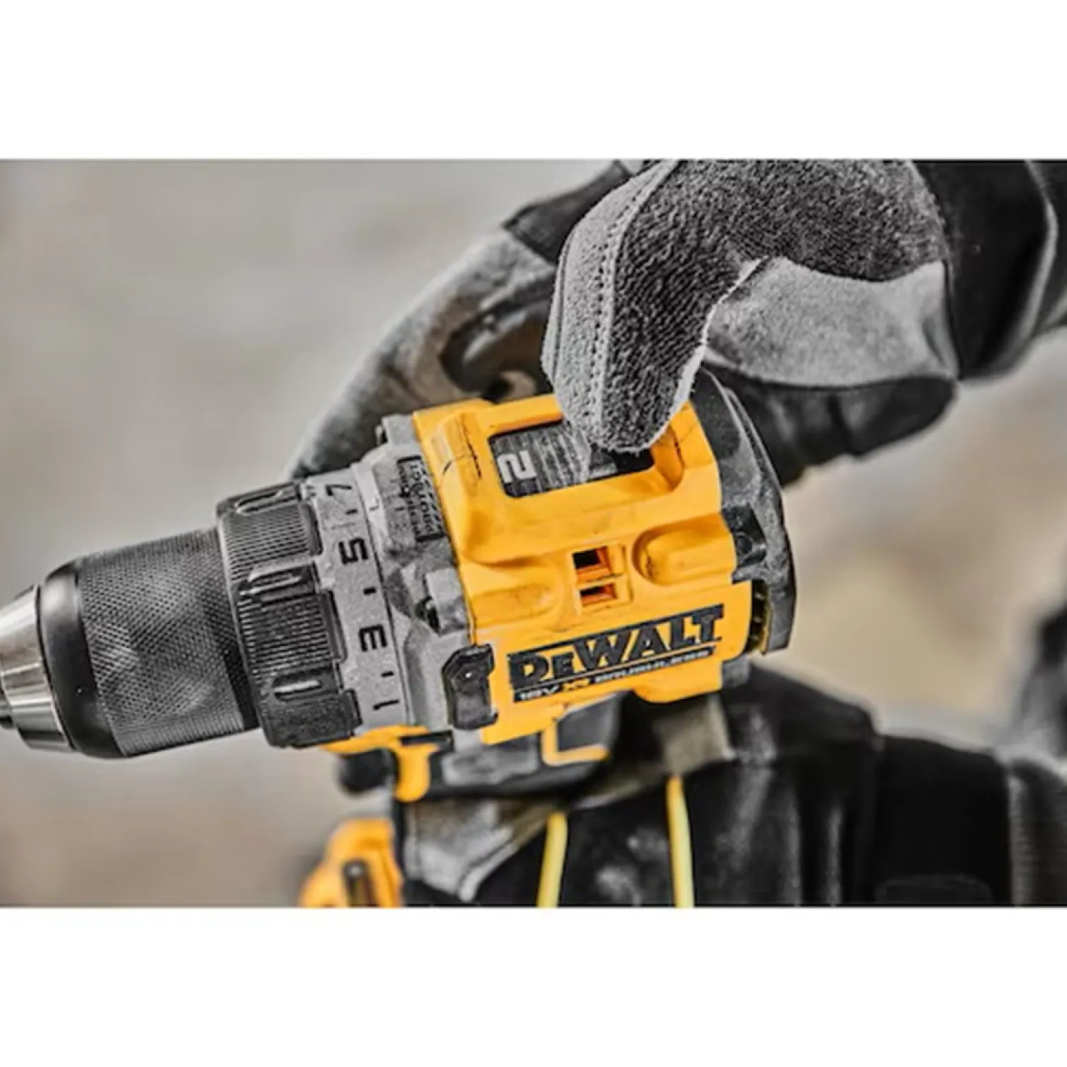 Wiertarko-wkrętarka DeWalt DCD800NT