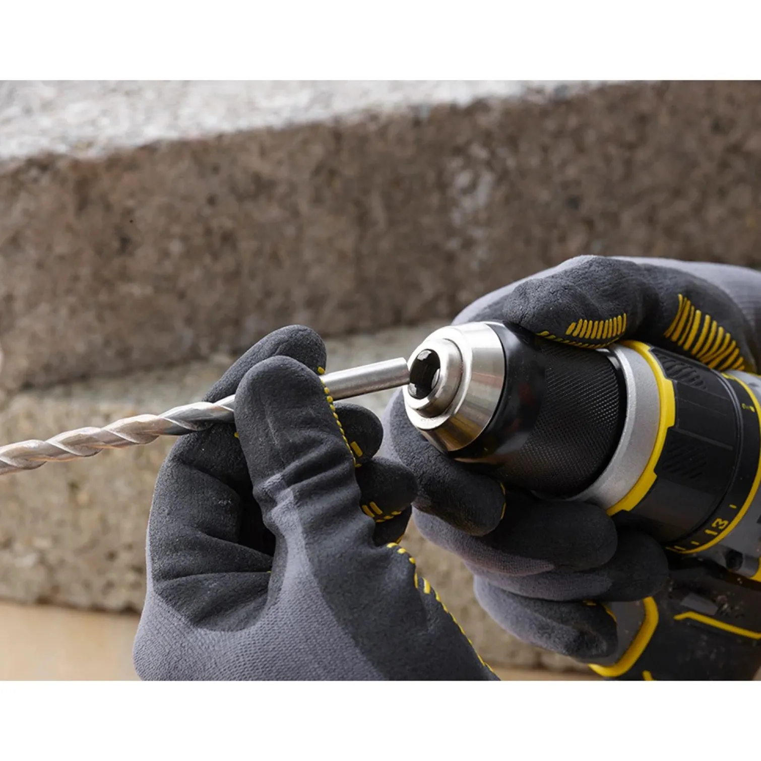 Wiertarko-wkrętarka udarowa Stanley FatMax V20 SFMCD721B