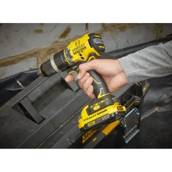 Wiertarko-wkrętarka udarowa Stanley FatMax V20 SFMCD721M2K 2x4,0Ah