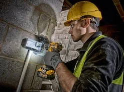 Wiertarko-wkrętarka udarowa 18V DeWalt DCD796P2