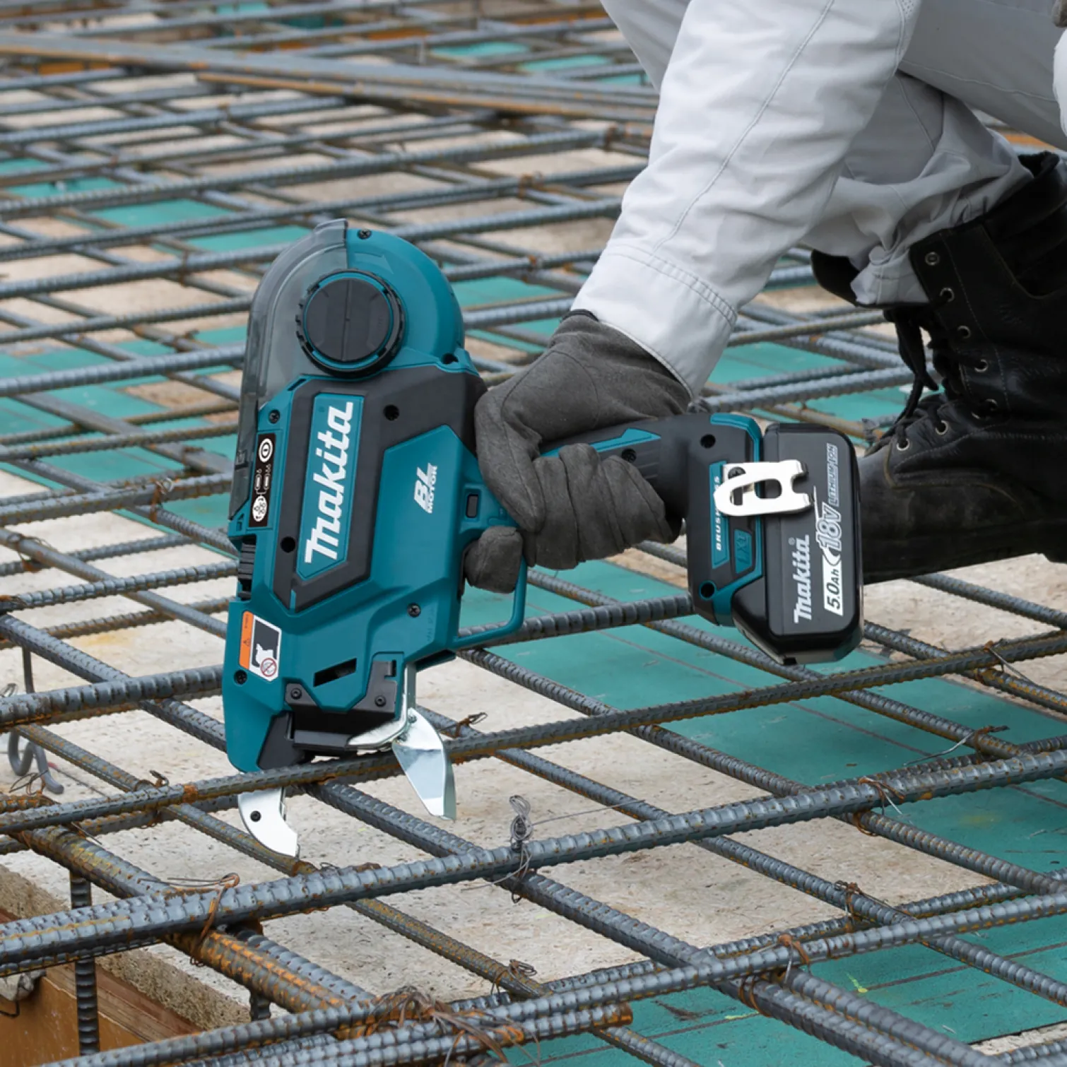 Wiązarka do zbrojeń Makita DTR181ZJ