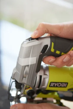 Wyrzynarka Ryobi RJS1050-K