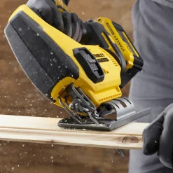 Wyrzynarka Stanley FatMax v20 SFMCS600B