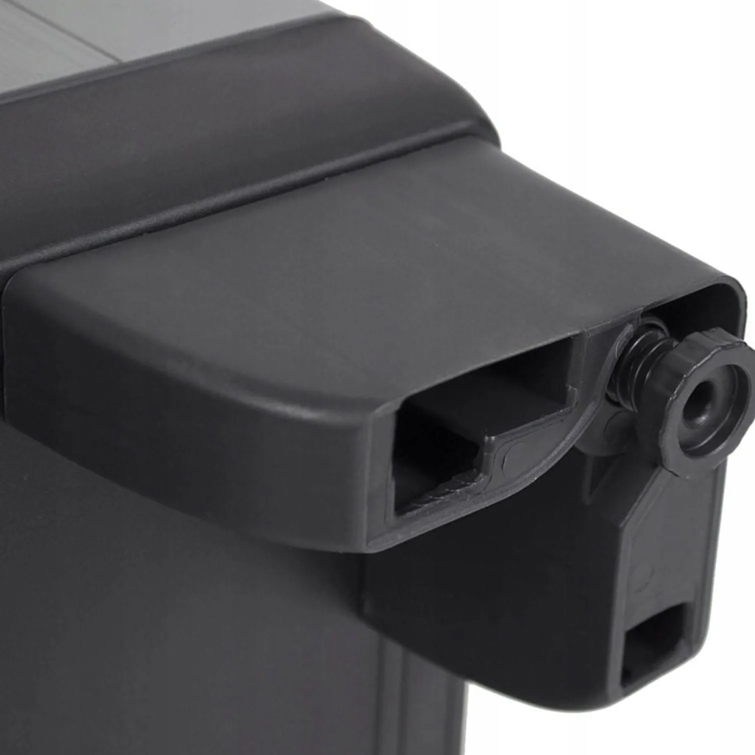 Wysoka szafa Keter Pro 249836
