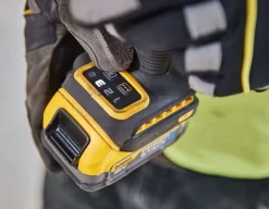 Zakrętarka udarowa DeWalt DCF860N