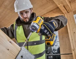 Zakrętarka udarowa DeWalt DCF860NT