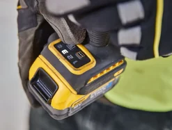 Zakrętarka udarowa DeWalt DCF860NT