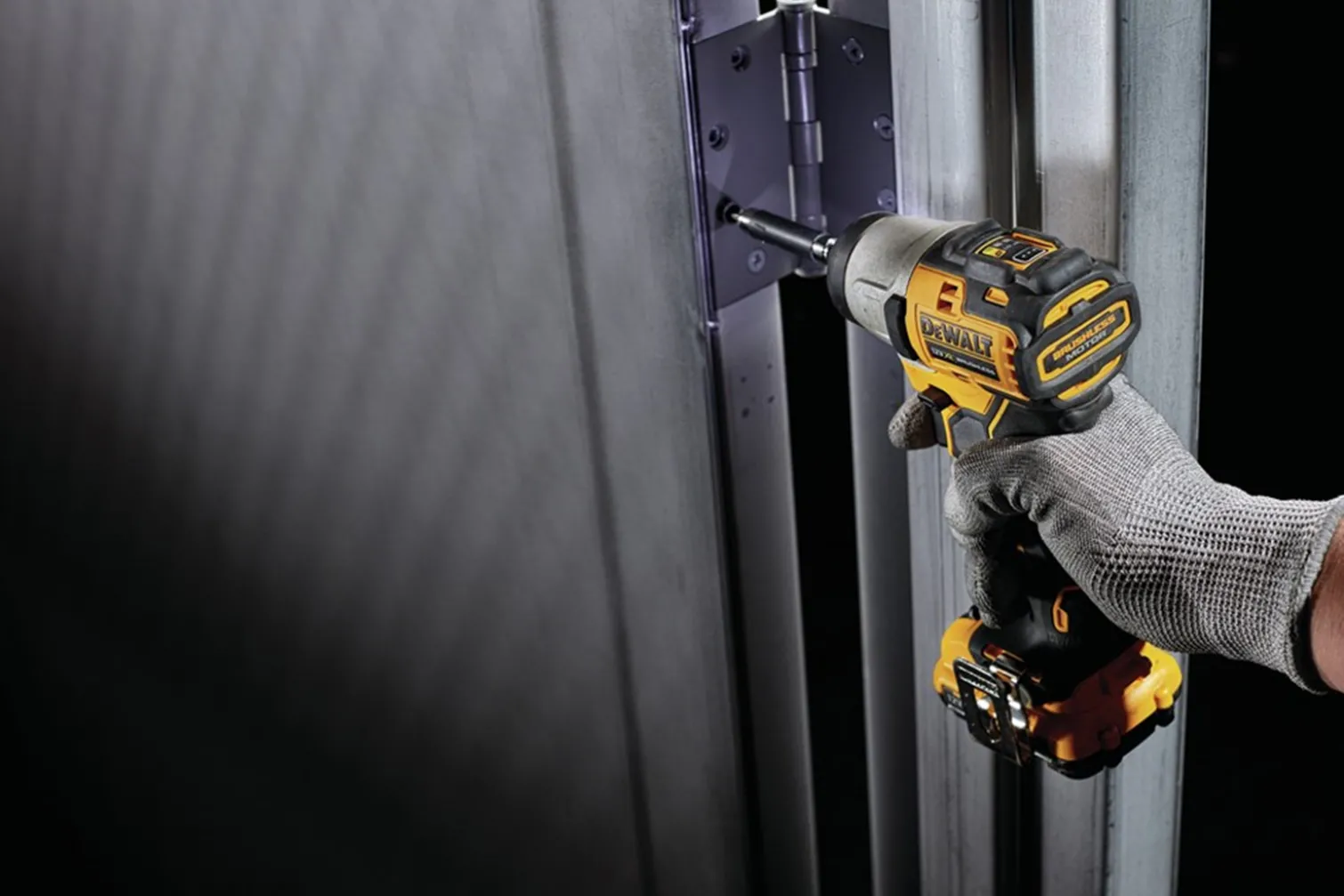 Zakrętarka udarowa DeWalt DCF801N
