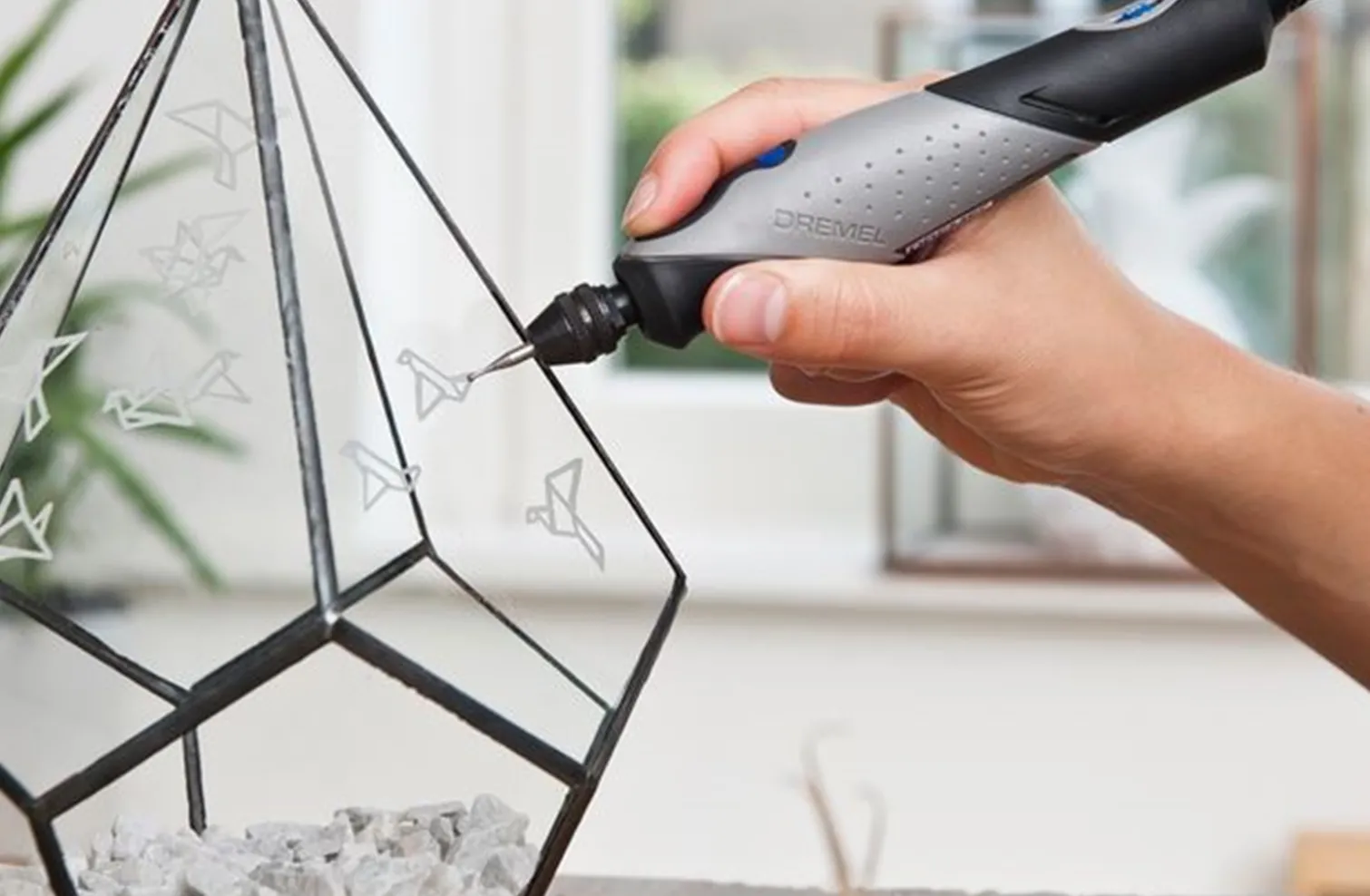 Zestaw do grawerowania szkła Dremel 2615C682JA