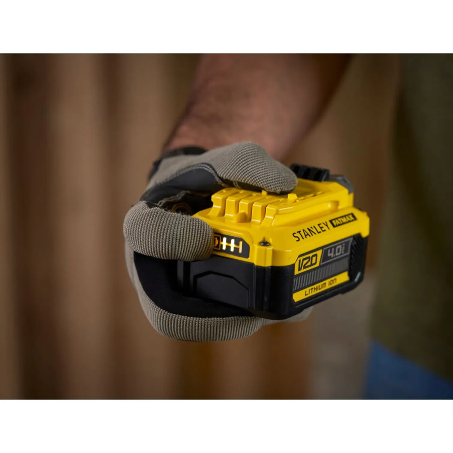 Zestaw startowy 18V 4,0Ah Stanley FatMax SFMCB14M1