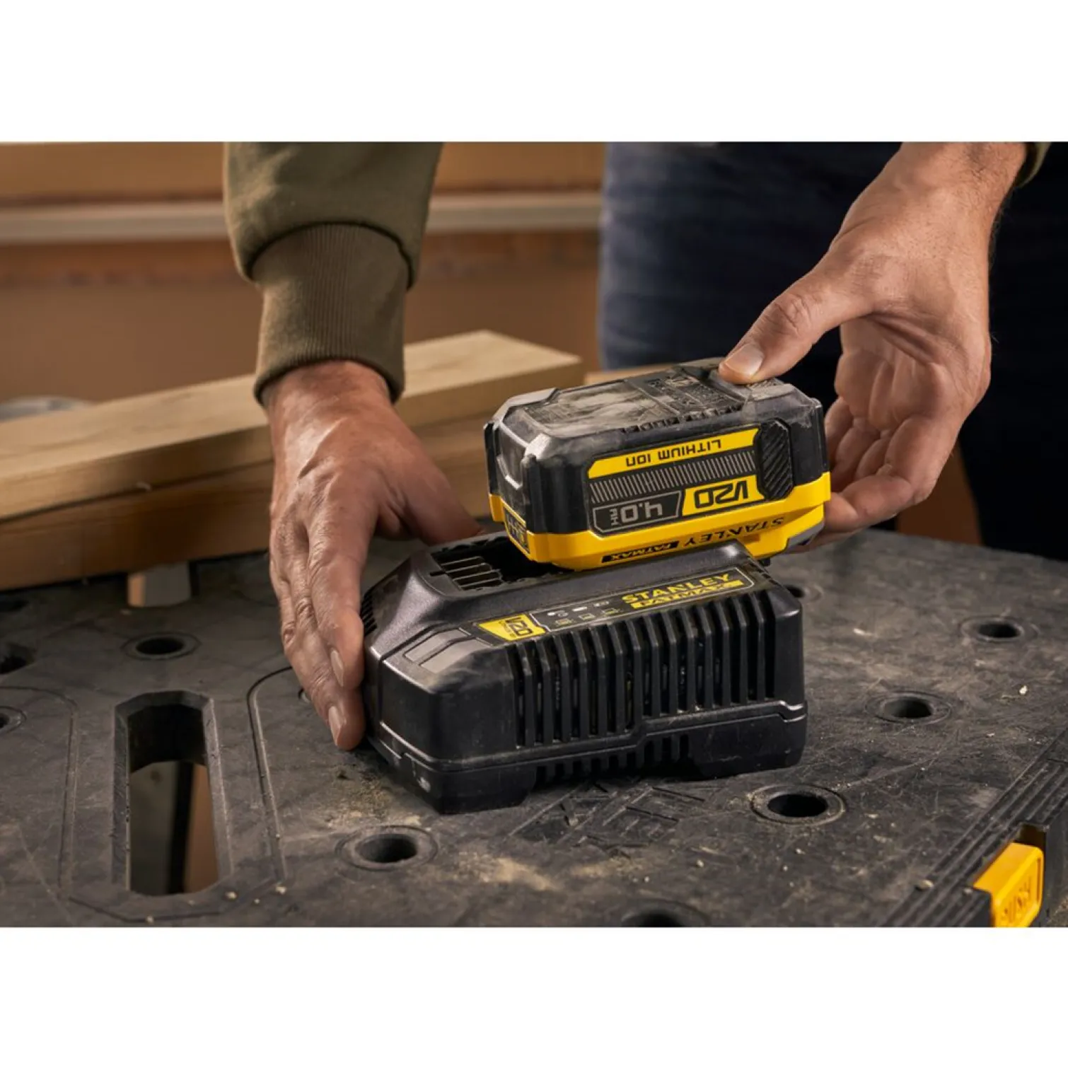 Zestaw startowy 18V 4,0Ah Stanley FatMax SFMCB14M1